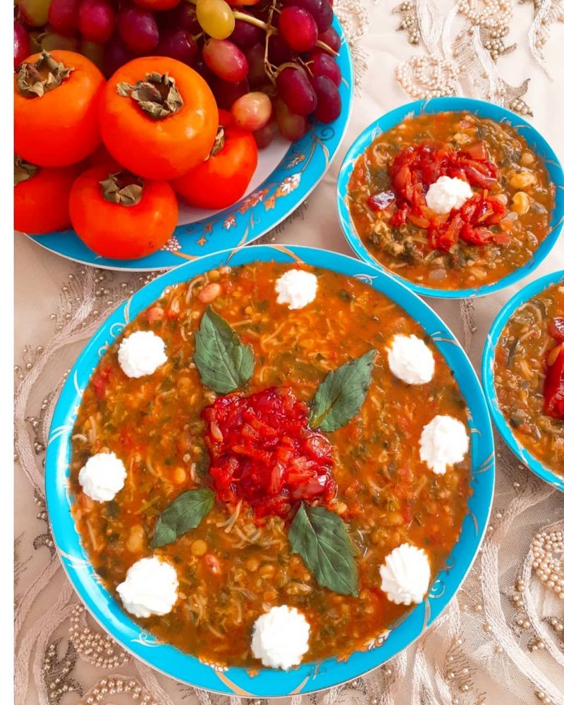 طرز تهیه آش گوجه فرنگی همدان خوش طعم و مقوی مرحله به مرحله