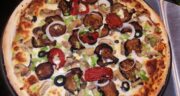 طرز تهیه پیتزا سبزیجات رژیمی ساده و خوشمزه به سبک رستورانی با خمیر آماده