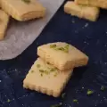 طرز تهیه بیسکویت شکری ساده خانگی با کره، بدون فر و با فر به روش قنادی