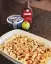 طرز تهیه دسر سالاد سیب کاراملی خوشمزه و متفاوت با خامه و شکلات