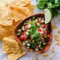 طرز تهیه سالسای خیار خوشمزه با ماست چکیده و خمیر یوفکا