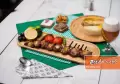 طرز تهیه کباب مارپیچ خوشمزه و مجلسی با گوشت قلقلی و سینه مرغ