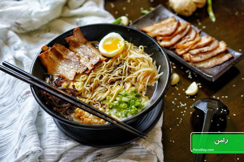طرز تهیه رامن ژاپنی ساده و آسان با نودل و سبزیجات به همراه سویا سس