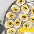 طرز تهیه تخم مرغ شکم پر ساده، خوشمزه و مجلسی برای پیش غذا