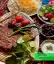 طرز تهیه کباب توری خوشمزه و مخصوص روی زغال با گوجه و فلفل
