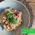 طرز تهیه پاستا با پنیر فتا و گوجه گیلاسی ساده و خوشمزه در فر