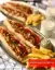 طرز تهیه ساندویچ مرغ با سس مخصوص همراه با قارچ و جعفری