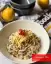 طرز تهیه سالاد خسرو شاهی بسیار ساده و لذیذ با مرغ و سس مخصوص