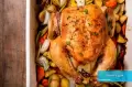 طرز تهیه مرغ درسته مجلسی در فر لذیذ و ساده با فویل بدون پوست