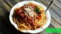 طرز تهیه نودل با پنیر پیتزا و سوسیس ساده و سریع با طعمی فوق العاده