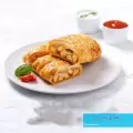 طرز تهیه اشترودل مرغ و قارچ خانگی ساده و خوشمزه + خمیر جادویی