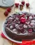 طرز تهیه کیک آلبالو شکلاتی با پف زیاد و تکه های شکلات تخته ای با فر و بدون فر