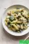طرز تهیه پاستا مرغ و اسفناج لذیذ و مقوی بدون شیر با خامه و پنیر پارمزان