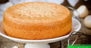 طرز تهیه کیک با سه قلم مواد خیلی ساده و سریع و رژیمی بدون شکر و روغن