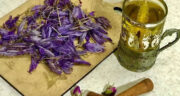 طرز تهیه دمنوش گلبرگ زعفران مفید و پرخاصیت برای تقویت سیستم ایمنی بدن و افزایش انرژی