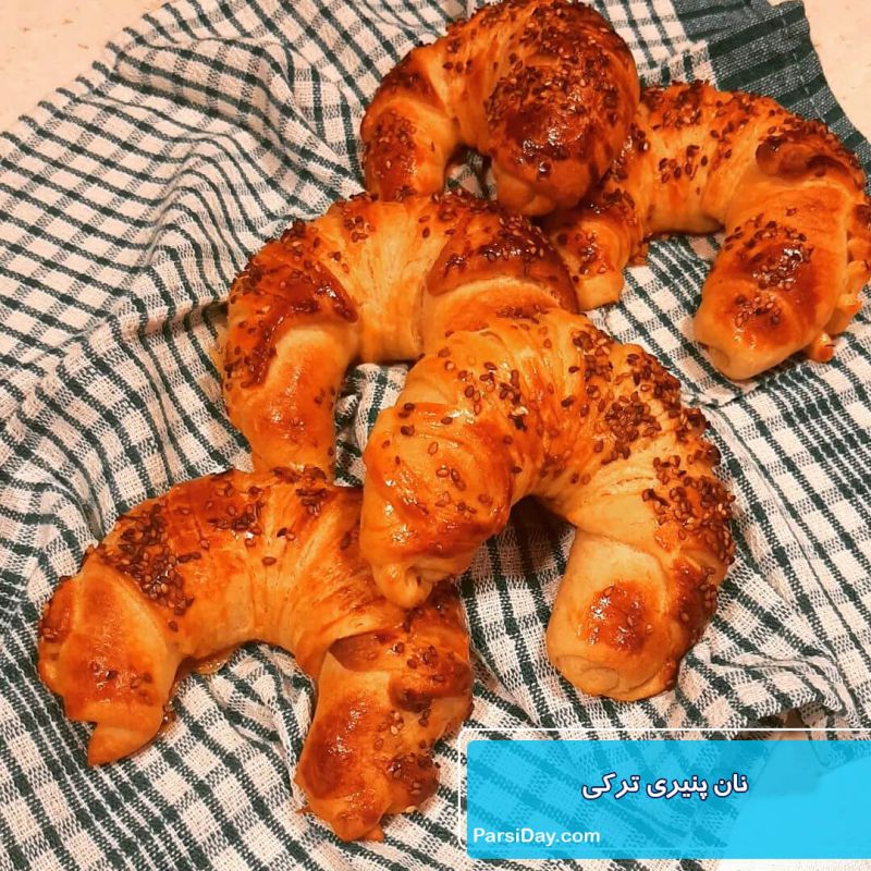 طرز تهیه نان پنیری ترکیه ساده و خوش طعم و نرم در خانه مخصوص صبحانه