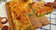 طرز تهیه کوکو کدو سبز با پنیر پیتزا و سیب زمینی خام در فر
