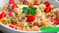 طرز تهیه سالاد بلغور با مرغ ریش ریش و سس مخصوص به روش عربی