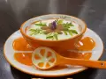 طرز تهیه فرنی با نشاسته ذرت و شیر با خامه با دستور ویژه و راحت
