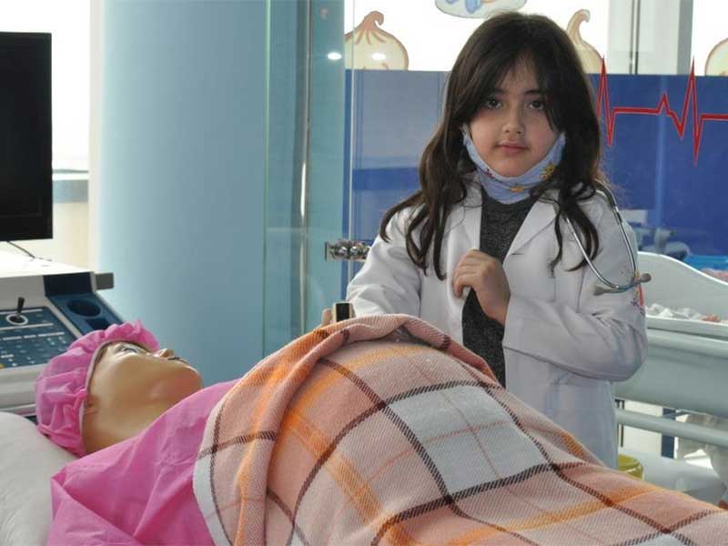 تجربه ‌ای فراتر از واقعیت؛ از بدن انسان تا دنیای دایناسورها