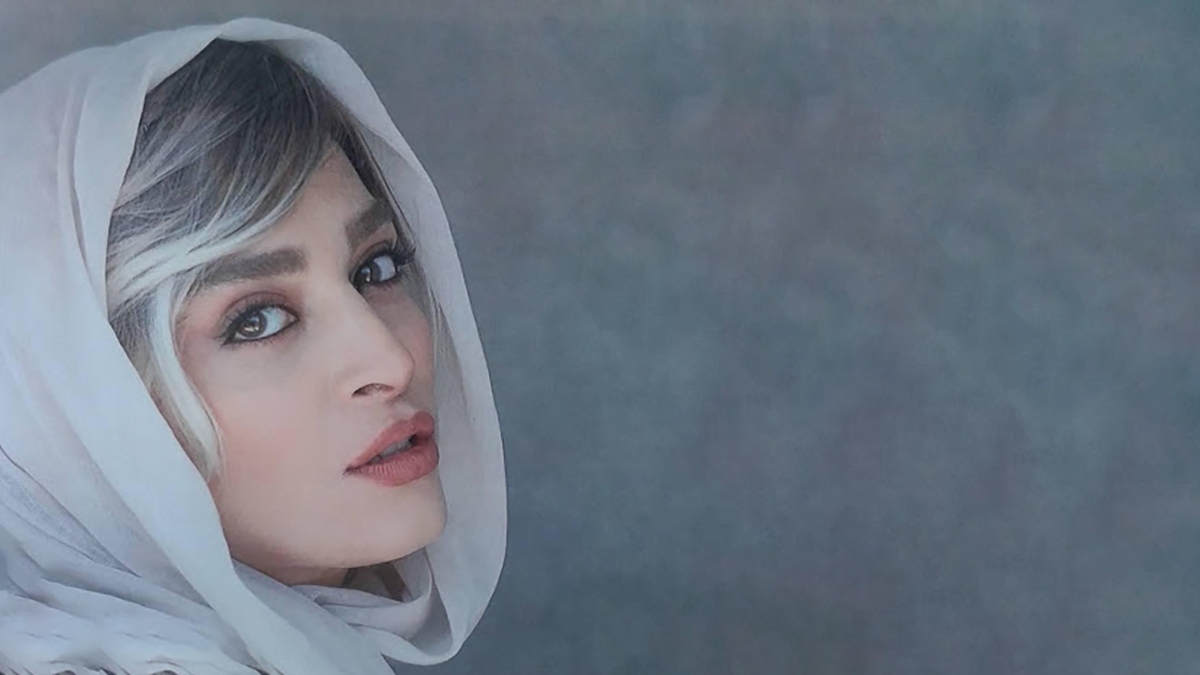 اندیشه فولادوند (نقش کتایون)