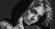 بیوگرافی سارا حاتمی (قد، وزن، سن) از زخم کاری تا سیمرغ آبی روشن