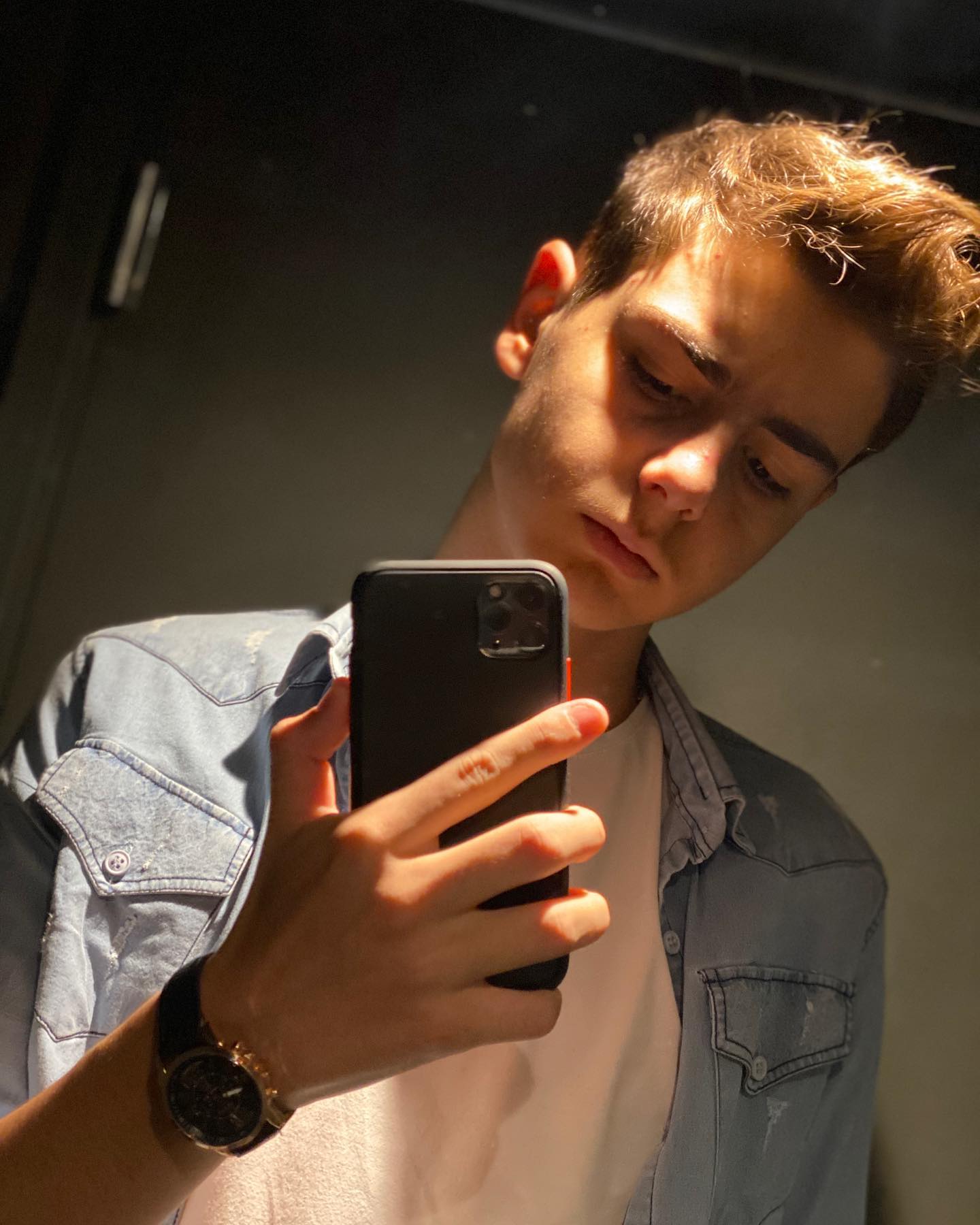 متین مصطفوی در چه فیلم هایی بازی کرده