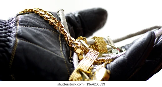 تعبیر خواب دزدیدن طلا توسط زن متاهل