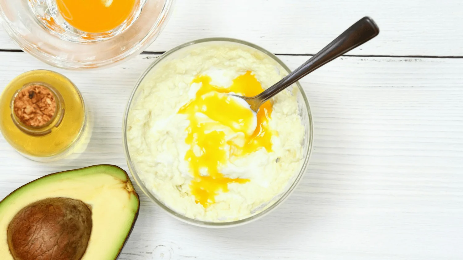 پروتئین تراپی مو در خانه با مواد طبیعی