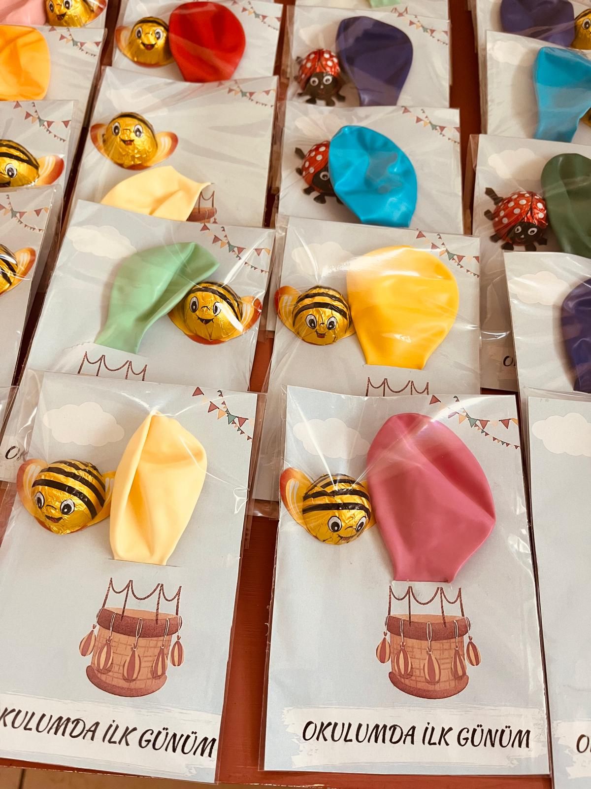 کاردستی روز کودک با بادکنک