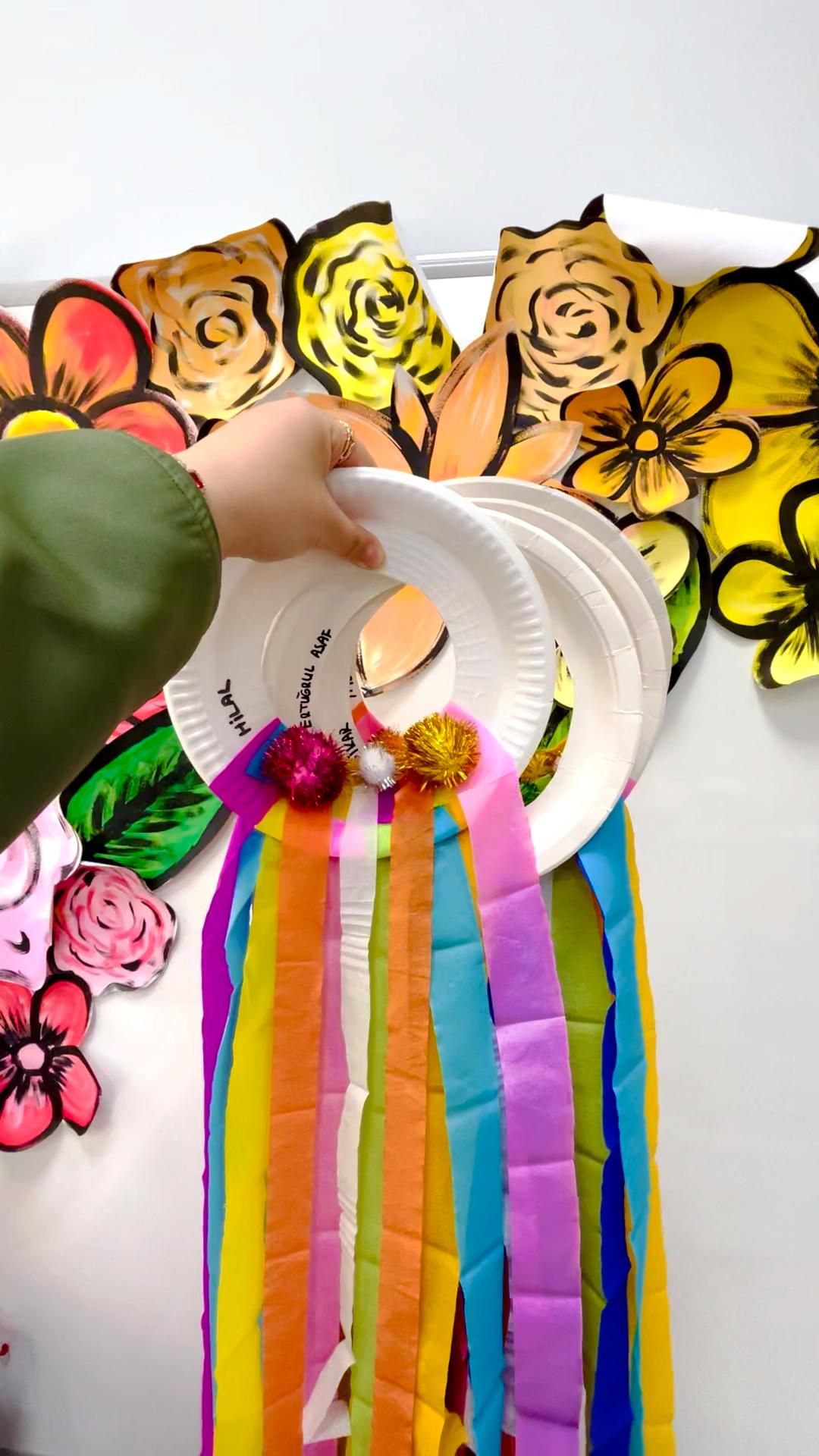 ساخت کلاه با وسایل دور ریختنی