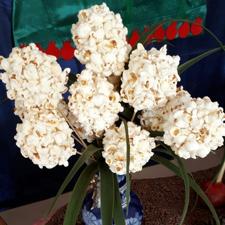 تزیین پفیلا شب یلدا عروس