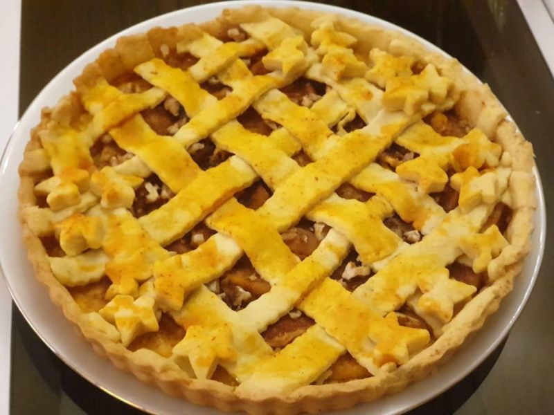 طرز تهیه پای سیب خانگی و خوشمزه به روش قنادی